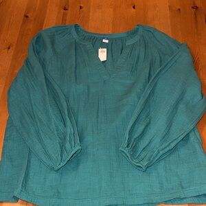 NWT! Old Navy Green V-Neck Blouse